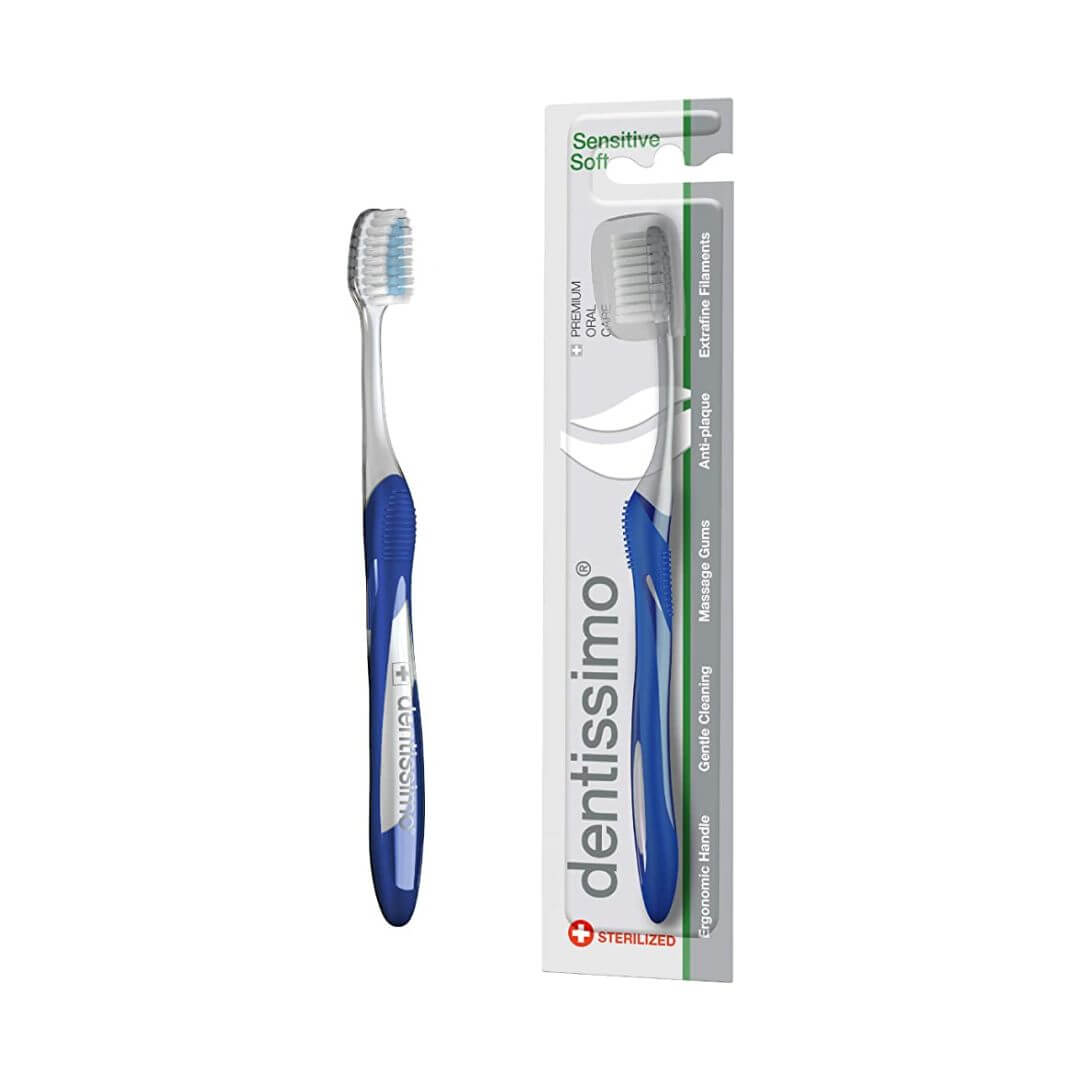 Зубная щетка с мягкой щетиной Dentissimo Sensitive Soft Toothbrush Blue