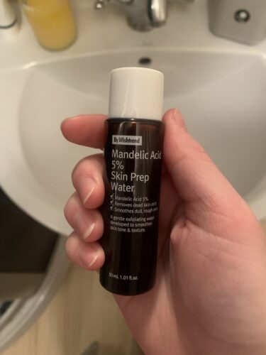 Мигдальний тонер By Wishtrend Mandelic Acid Gentle Exfoliating Toner photo review