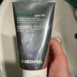 Очищаюча пілінг-маска MEDI-PEEL Herbal Peel Tox Wash Off Type Cream Mask Pro